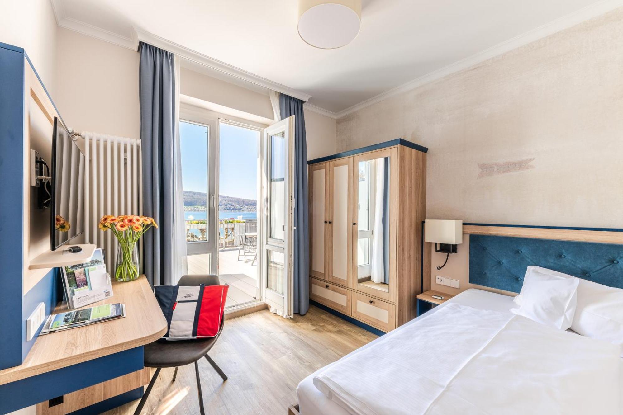 Strandhotel Loechnerhaus Hotel